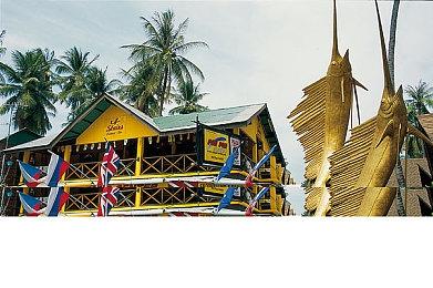 《艾尔登法环》新剧透视频 武器法术、天气法术演示